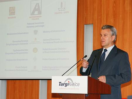 Minister Cezary Grabarczyk officially opened the AUTOSTRADA-POLSKA fair