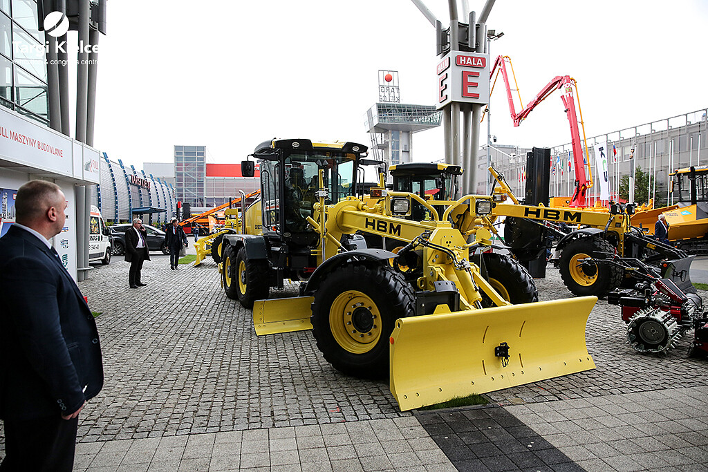 maszyny budowlane na targach budownictwa drogowego autostrada-polska