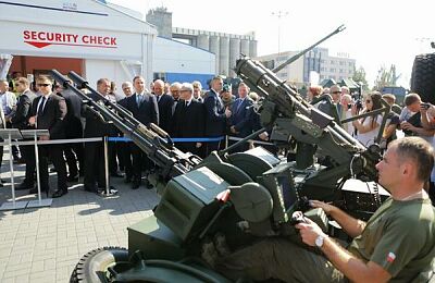 mspo-2016-duda-zwiedza-21.jpg