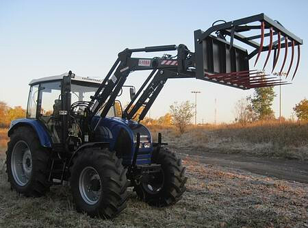 The 2012 Agricultural Machine of the Year – frontal loader  Ł-106A