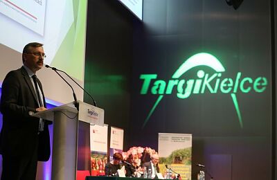 agrotravel-2015-konferencja-kuznia-smakow-01.jpg