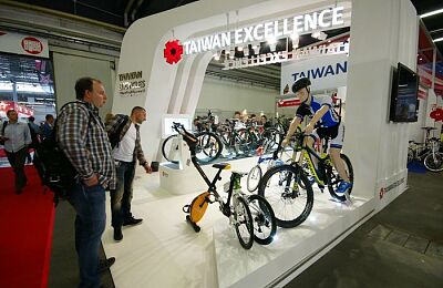 bike-expo-2015-rozpoczecie-targow-06_1.jpg