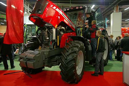 The guests from Bosnia and Herzegovina will become acquainted with the offer of 550 exhibitors who represent agriculture and forestry