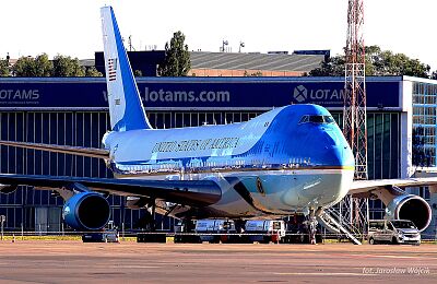 air-force-one-fot-j-wojcik.jpg