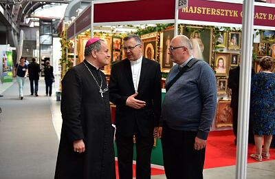 sacroexpo-2016-otwarcie-pierwszy-dzien-13.jpg