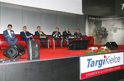 mspo-2016-pgz-leonardo-14.jpg