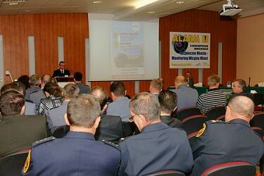 aktualnosci-alarm09-konferencja.jpg
