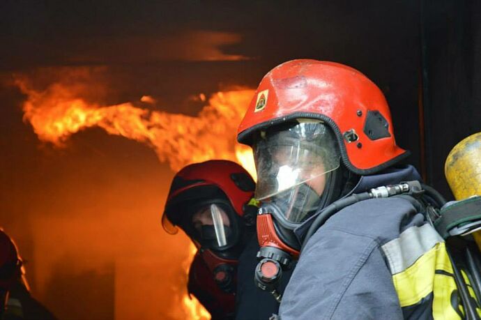 strazacy-pozar-wewnetrzny.jpg