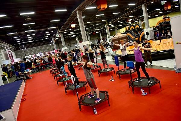 fit-weekend-2017-trampoliny-05.jpg