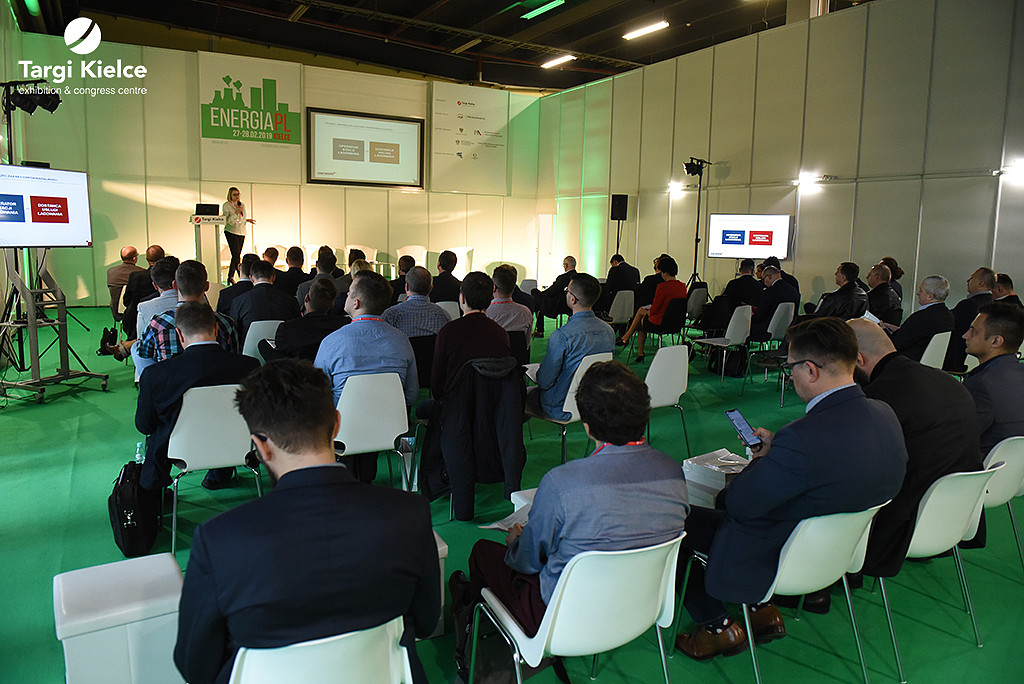 konferencja na targach energetyki enex