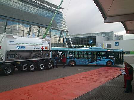 Natural gas provides a cheaper and more ecological alternative to oil