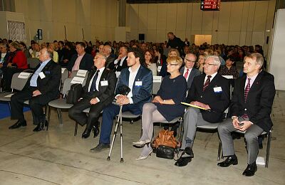 rehmed-2015-konf-pomozmy-lepiej-zyc-03.jpg