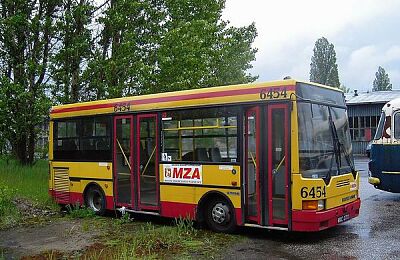 ikarus-405.jpg