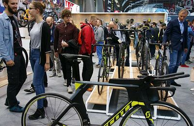 bike-expo-2017-otwarcie-pierwszy-dzien-11.jpg