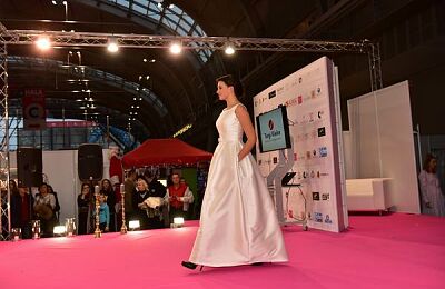 modny-slub-2016-pokaz-sukni-slubnych-11.jpg