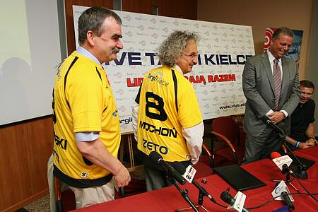 Targi Kielce became the strategic sponsor of manifold Polish Champion title winner in 2008. As the result in 2008 the Club changed its logo and name