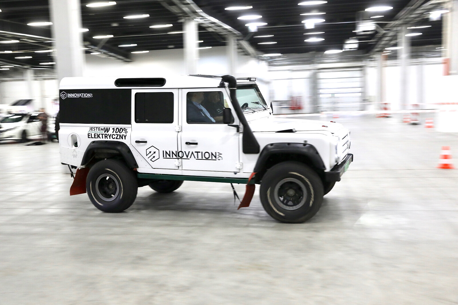 1Z6E3744.jpg [1.25 MB]