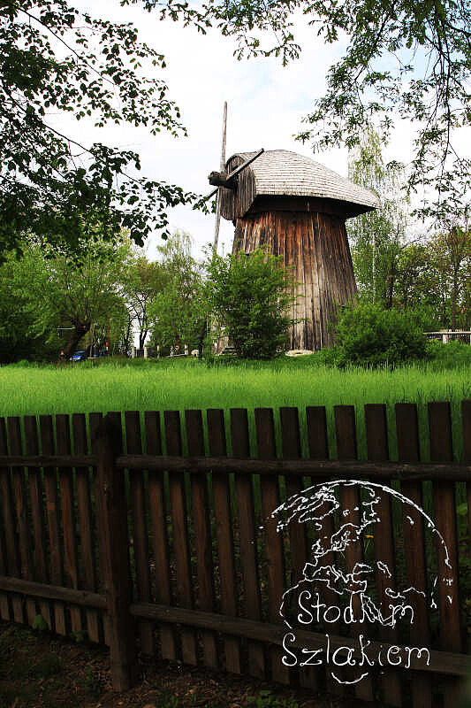 muzeum 2.jpg [110.97 KB]