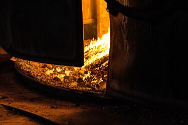 metallurgy-2932941-1920.jpg
