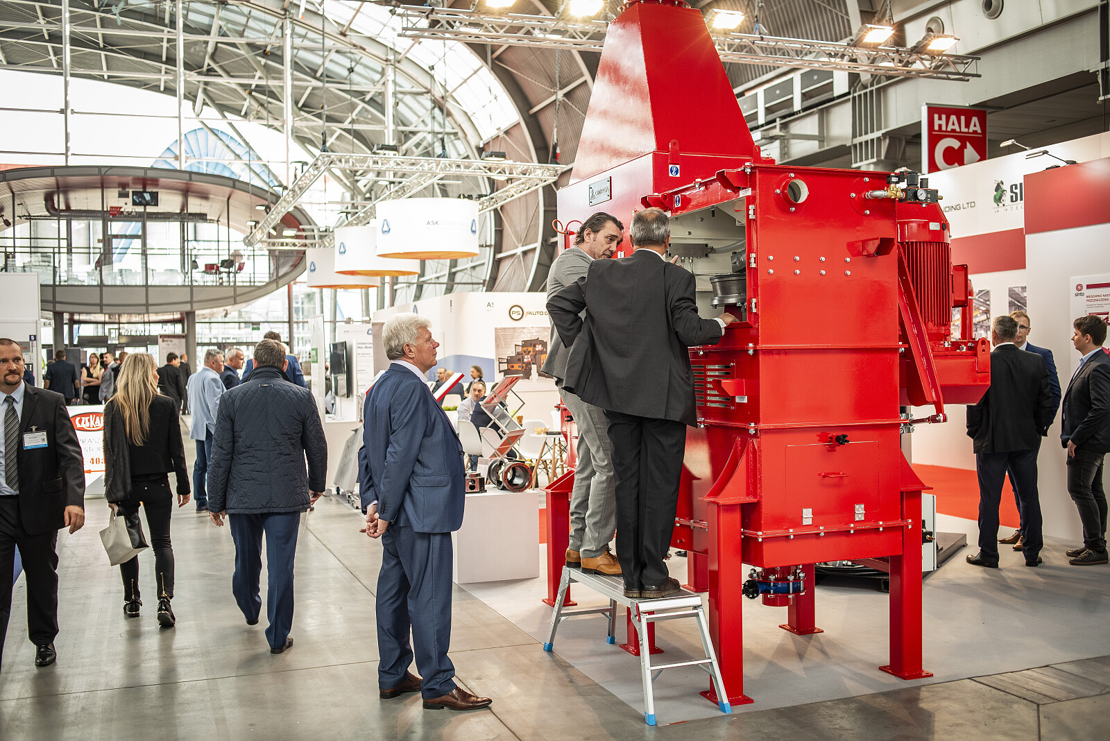 metal-2018-bp-12.jpg [7.75 MB]