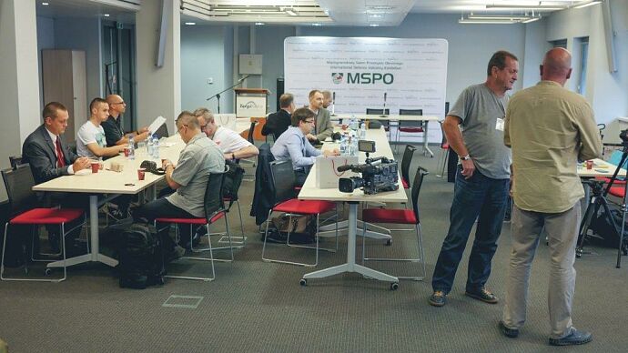 P1130620-2.jpg