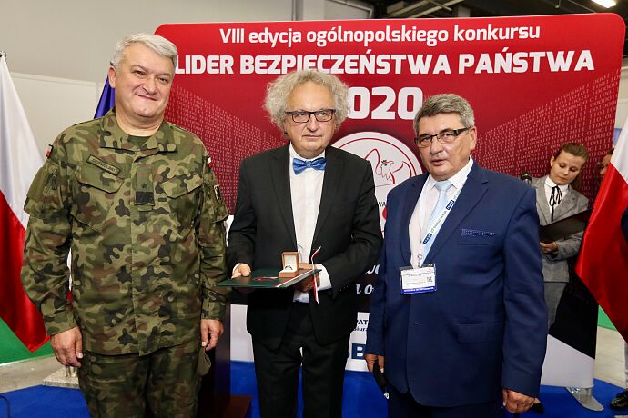Lider-Bezpieczenstwa-Panstwa-MOCHON.jpg