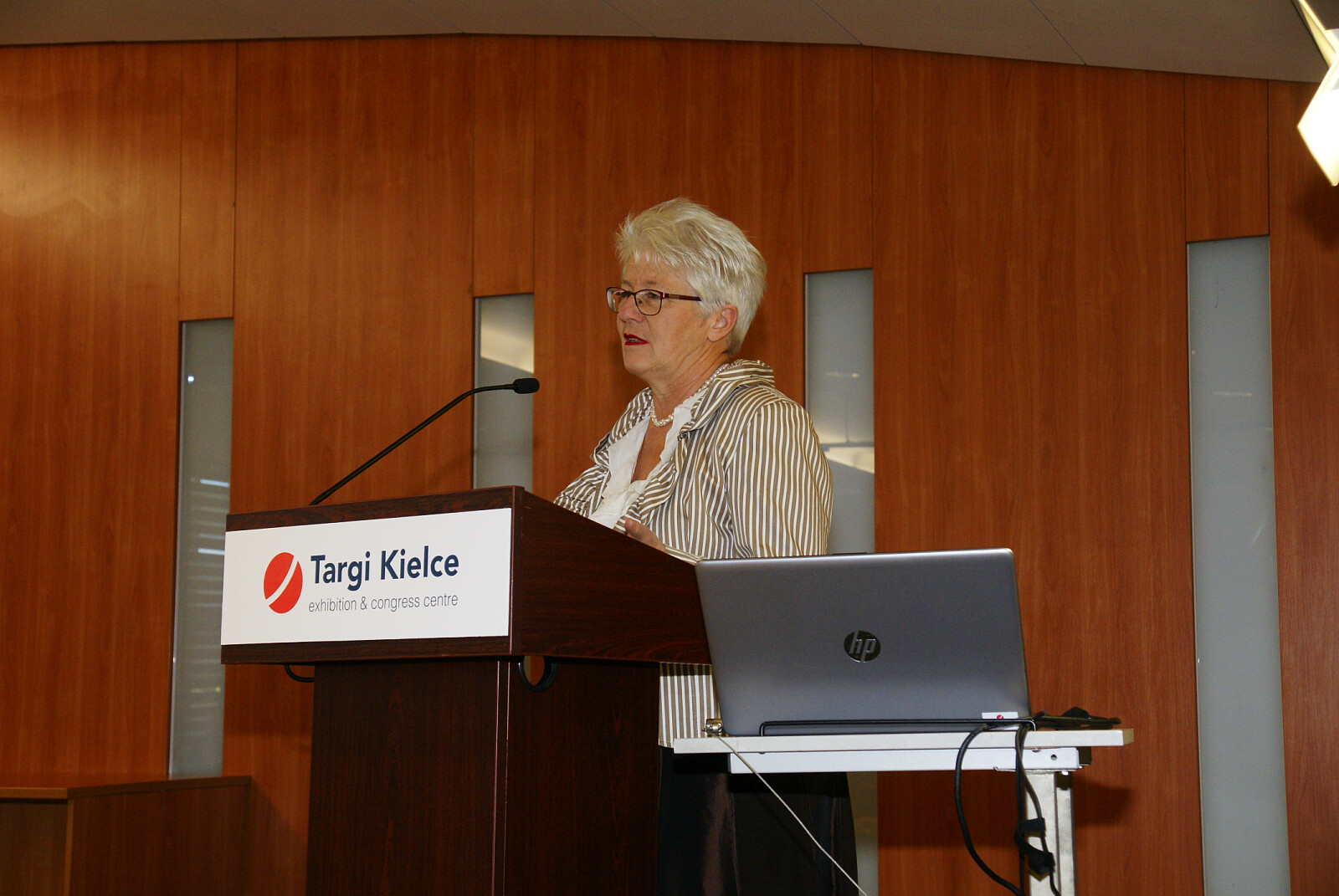 DSC00210.JPG [3.13 MB]