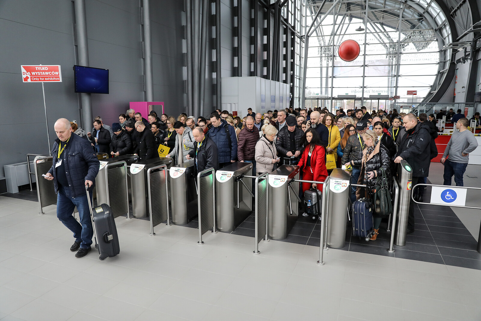 1z6e0262-20200220-TargiKielce-KidsTime.jpg [7.69 MB]