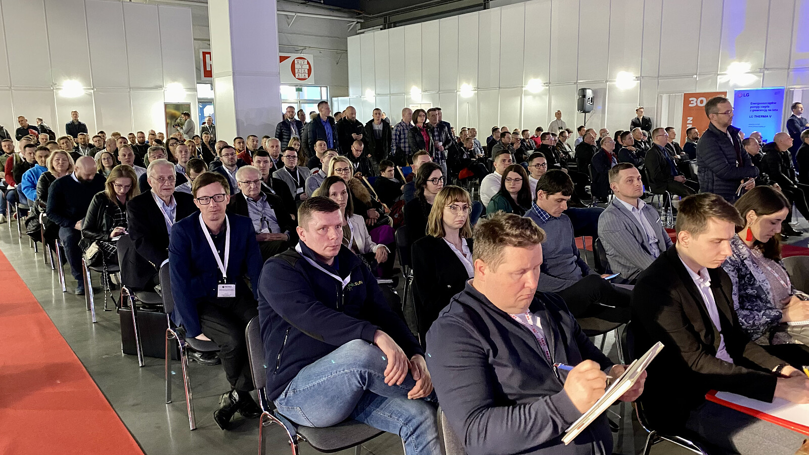 IMG-8695.jpg [1.87 MB]