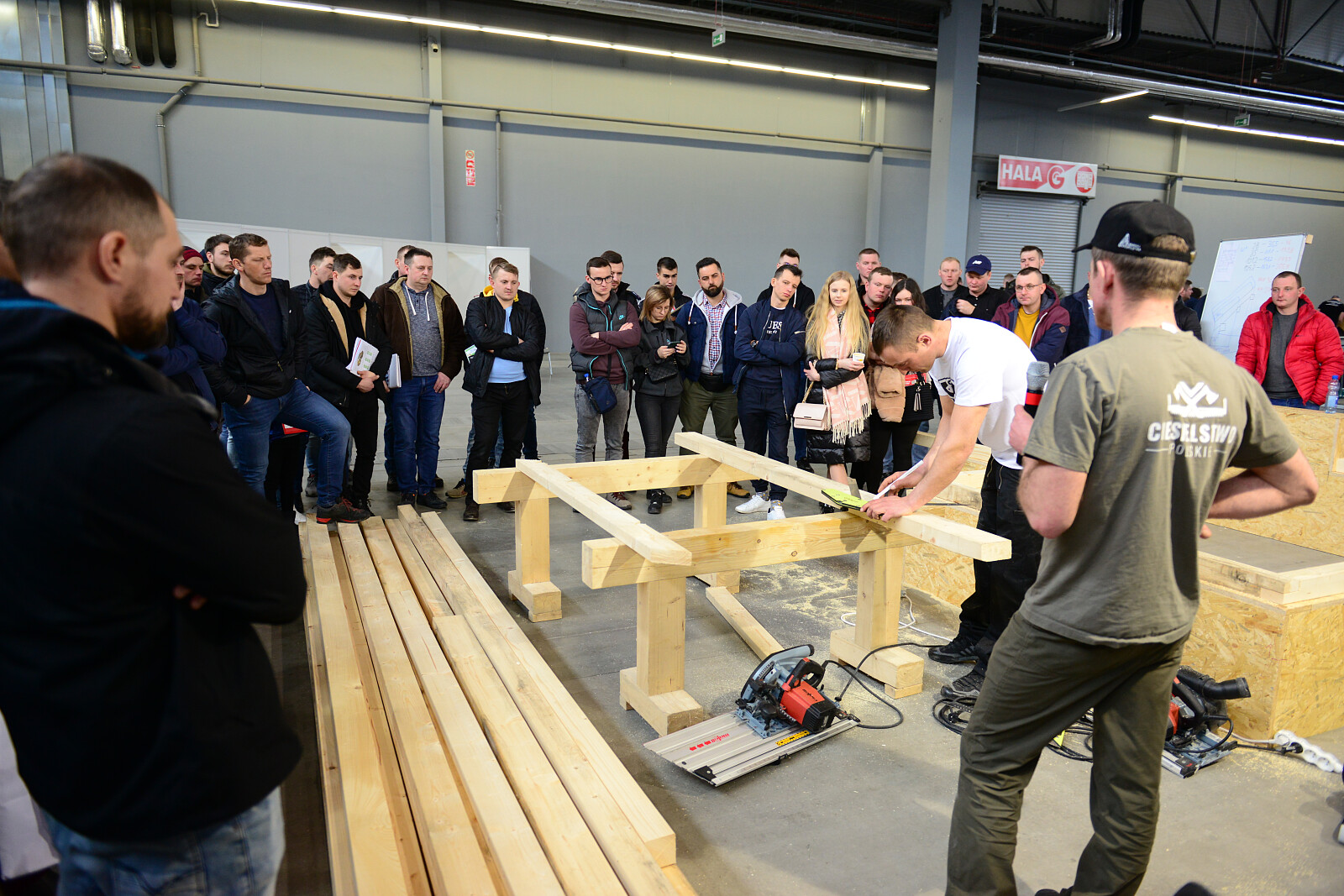 DSC-9649.JPG [5.84 MB]