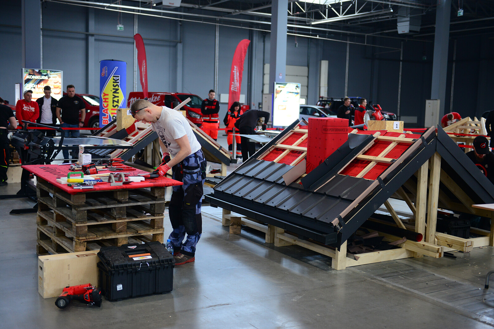 DSC-9970.JPG [6.07 MB]