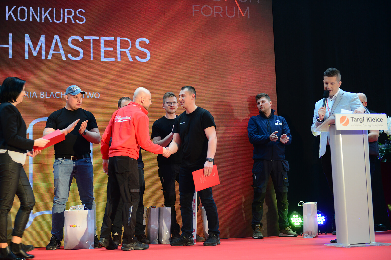 DSC-0282.JPG [5.29 MB]