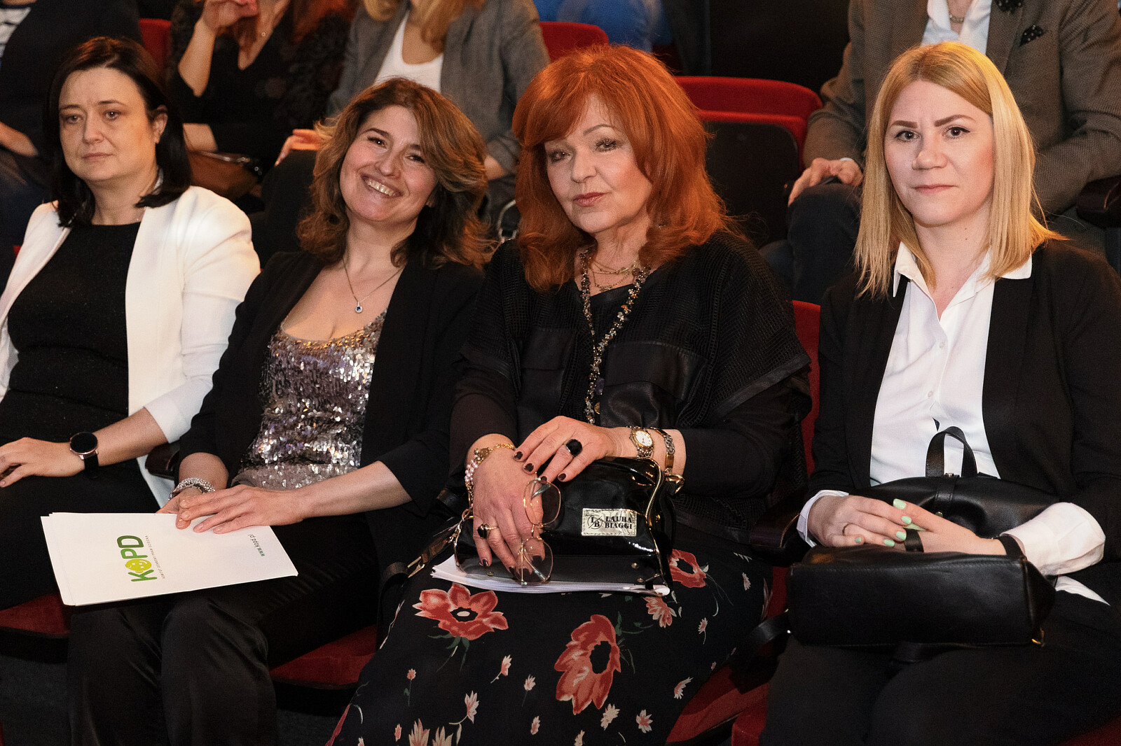 27-gala-04.04.2022.jpg [1.04 MB]