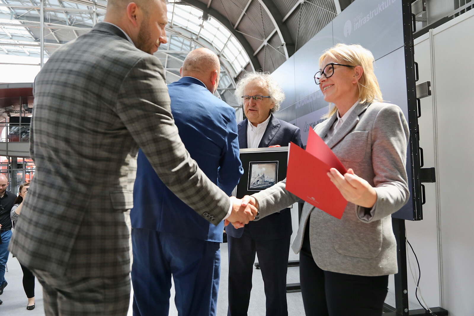 1Z6P5206.jpg [1.10 MB]