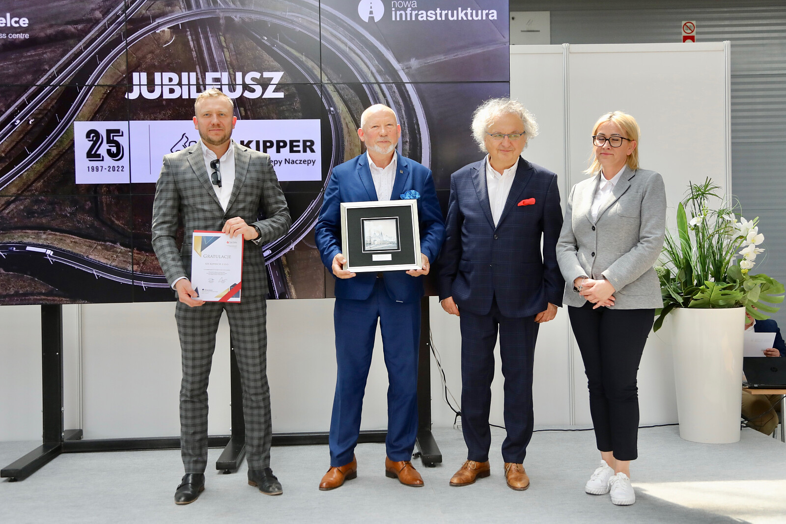 1Z6P5236.jpg [1.21 MB]