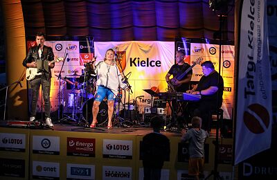 1z6w8960-20220729-Rynek-Tour-De-Pologne-Terapia-Cover-Band-koncert.jpg