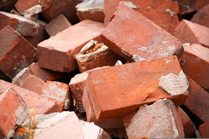 bricks-3242271-960-720.jpg