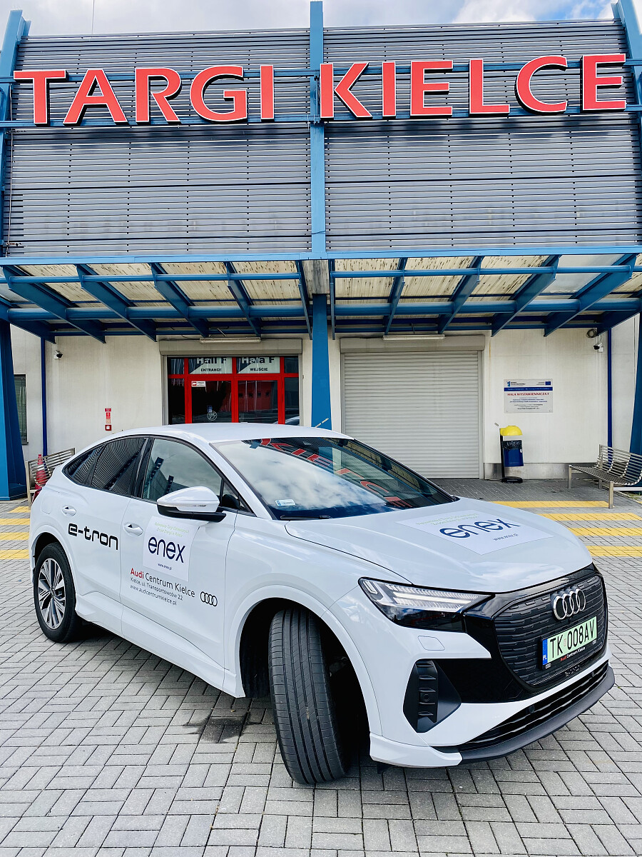 IMG-0911.jpg [3.05 MB]