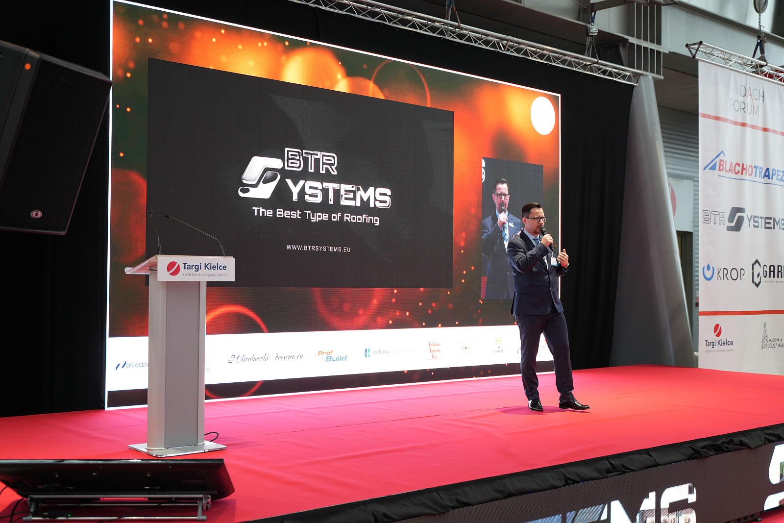 DSC01501.jpg [2.71 MB]