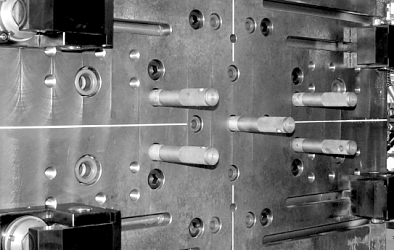 Components for quick tool change in HPDC, Injection Molding and Presses