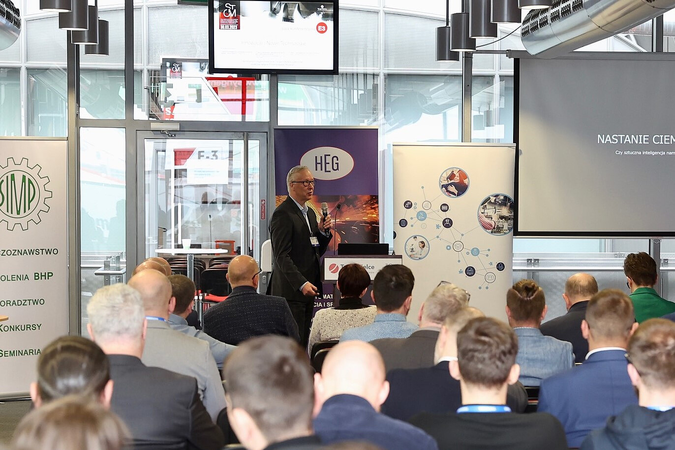 642B2965.jpg [284.78 KB]