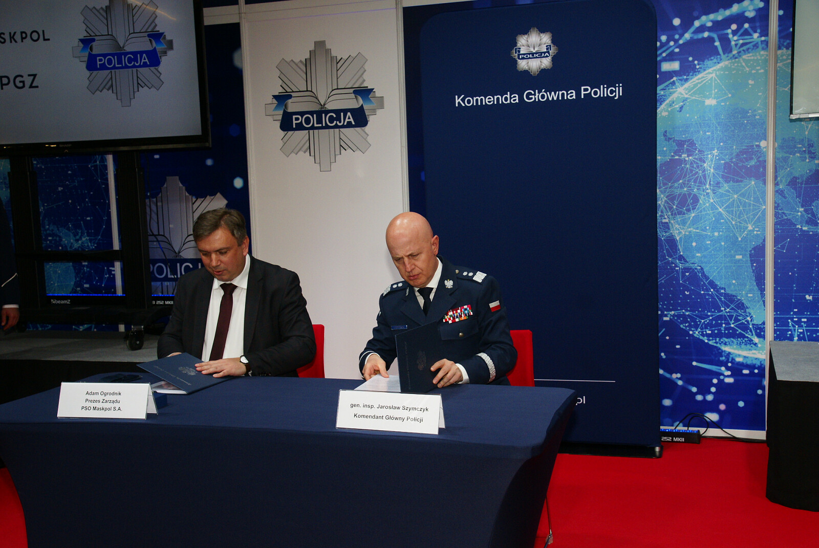 DSC00317.JPG [3.03 MB]