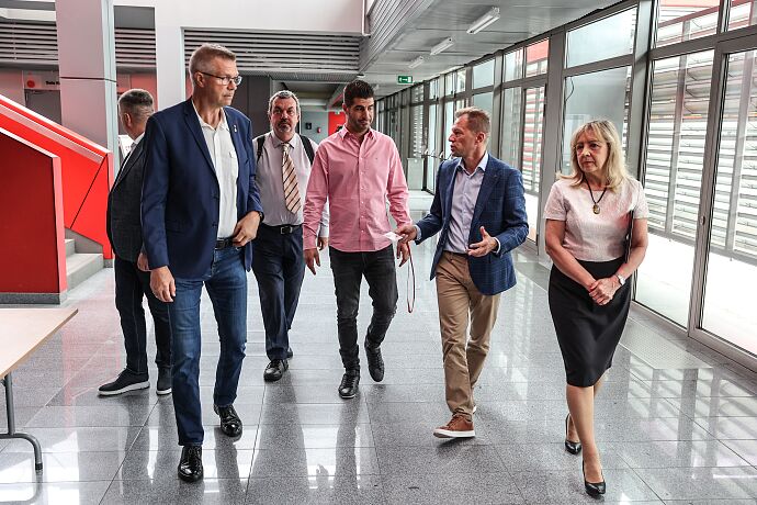 642i4400-20230624-TargiKielce-delegacja-z-Ukrainy.jpg