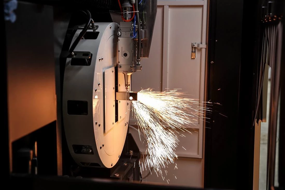 stom-laser-2024-02.jpg [79.67 KB]