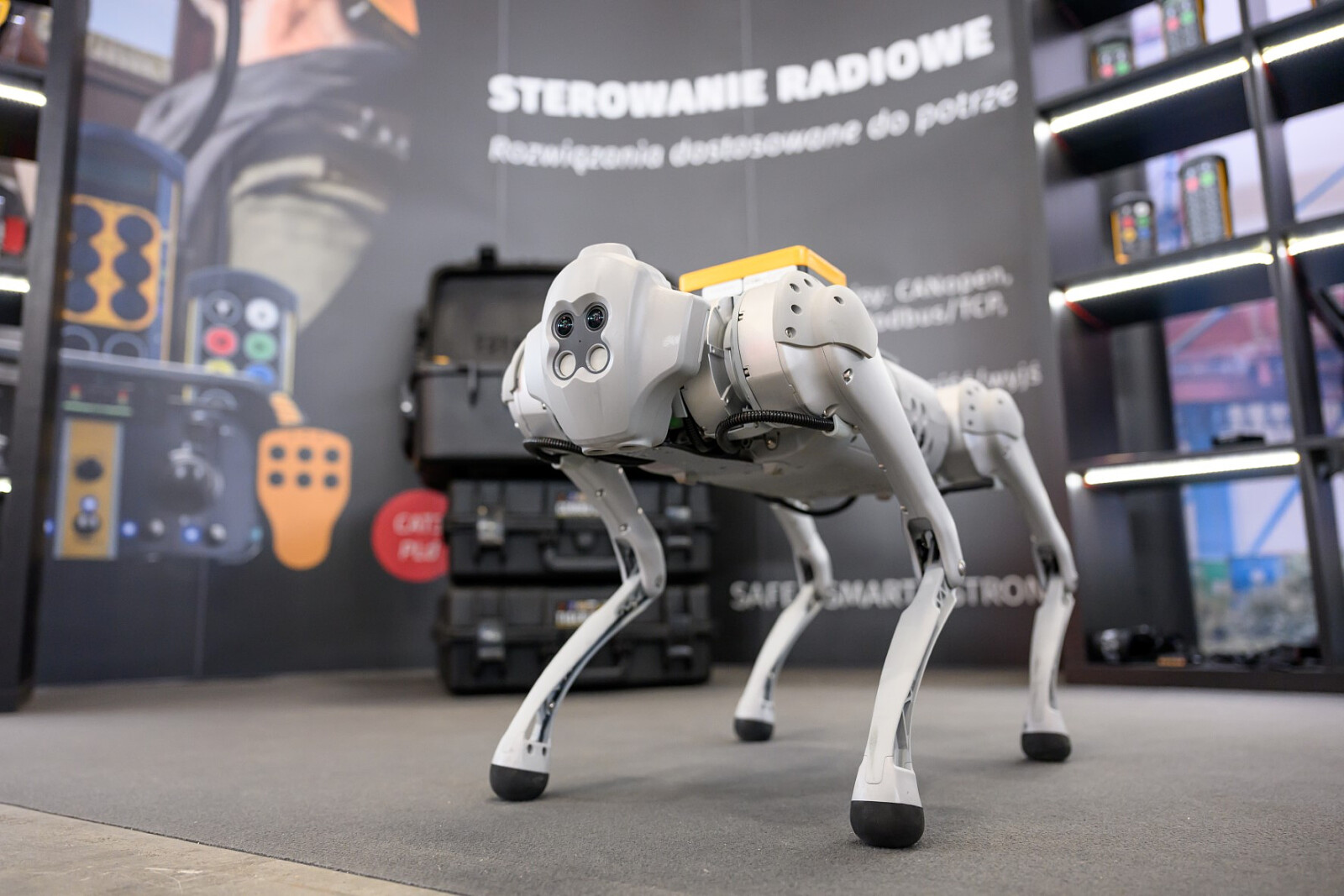 stom-robotics-2024-01.JPG [319.71 KB]