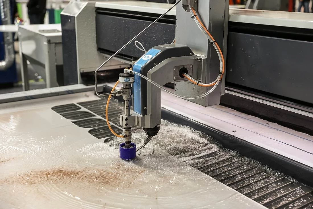 stom-blech-2024-07.jpg [128.33 KB]