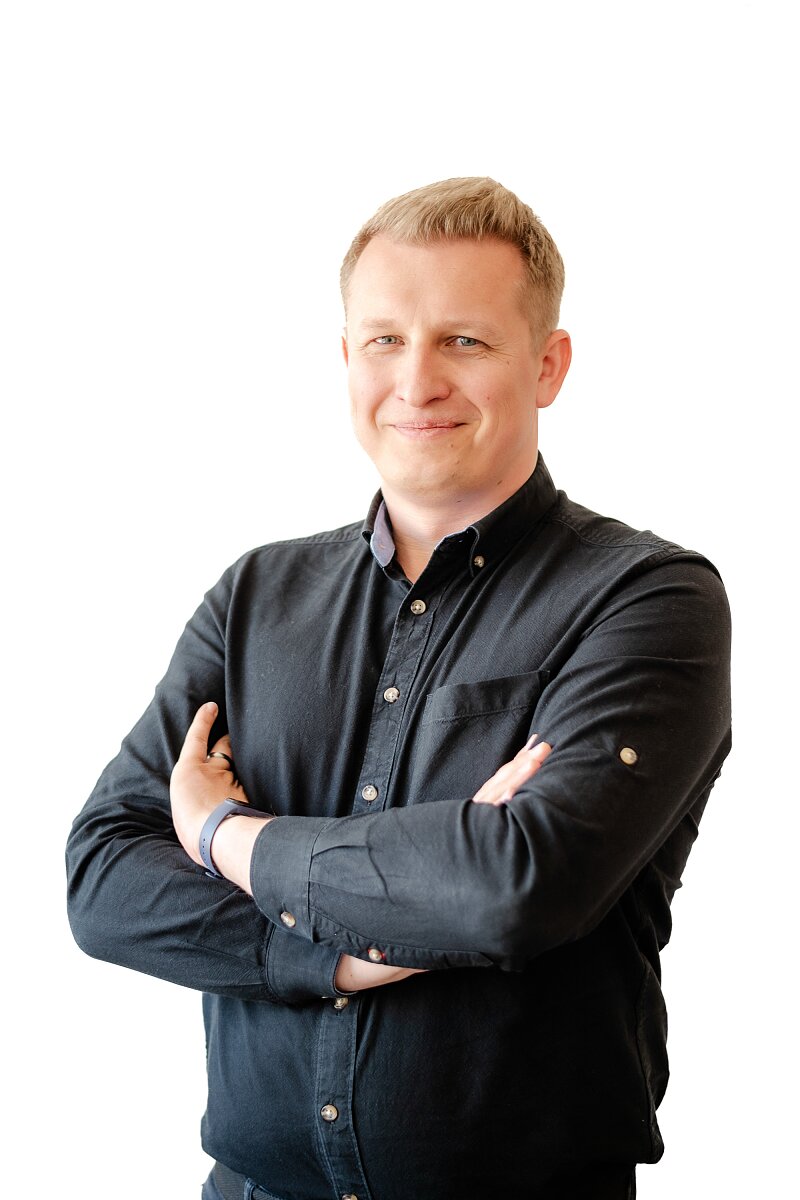 dr inż Dawid Dębski