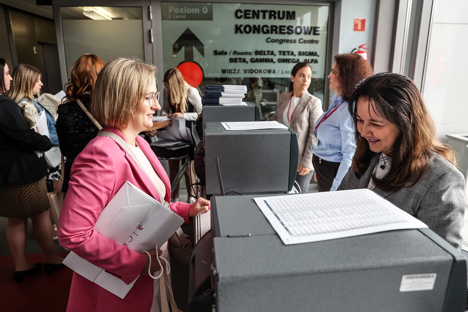 642p0365-20240926-TK-MKBR.jpg [2.72 MB]