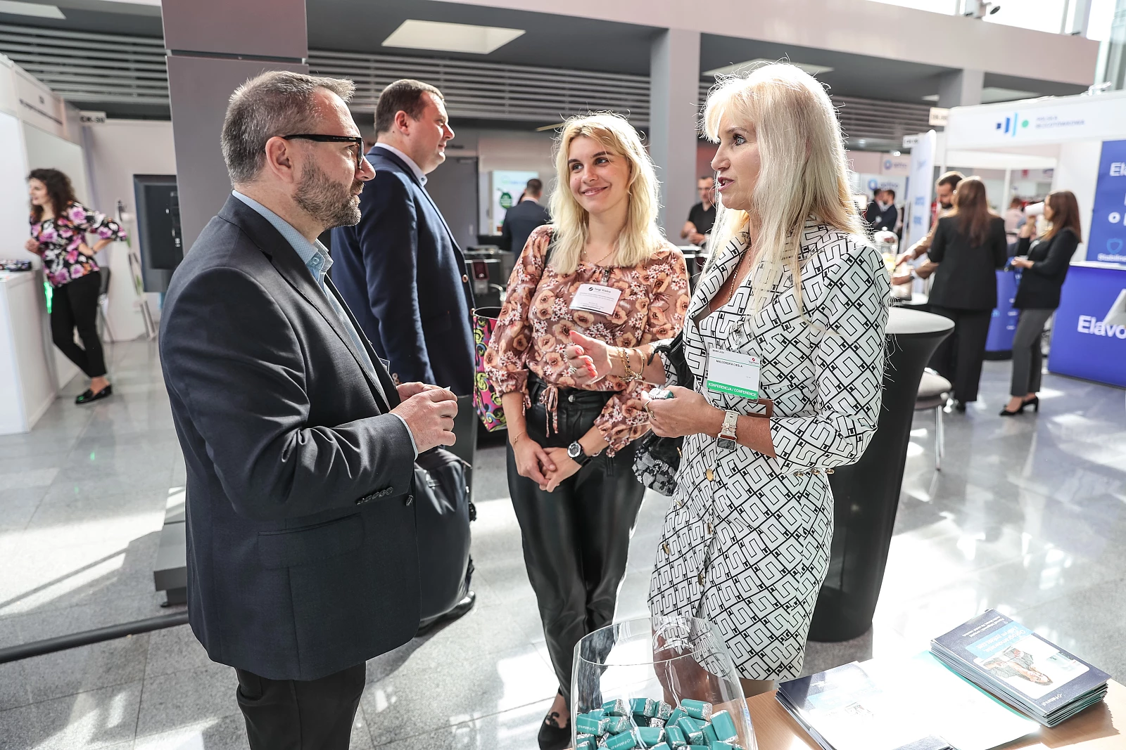 642p0869-20240926-TK-MKBR.jpg [3.51 MB]