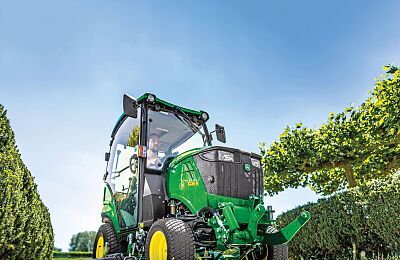 John-Deere-1026R.jpg
